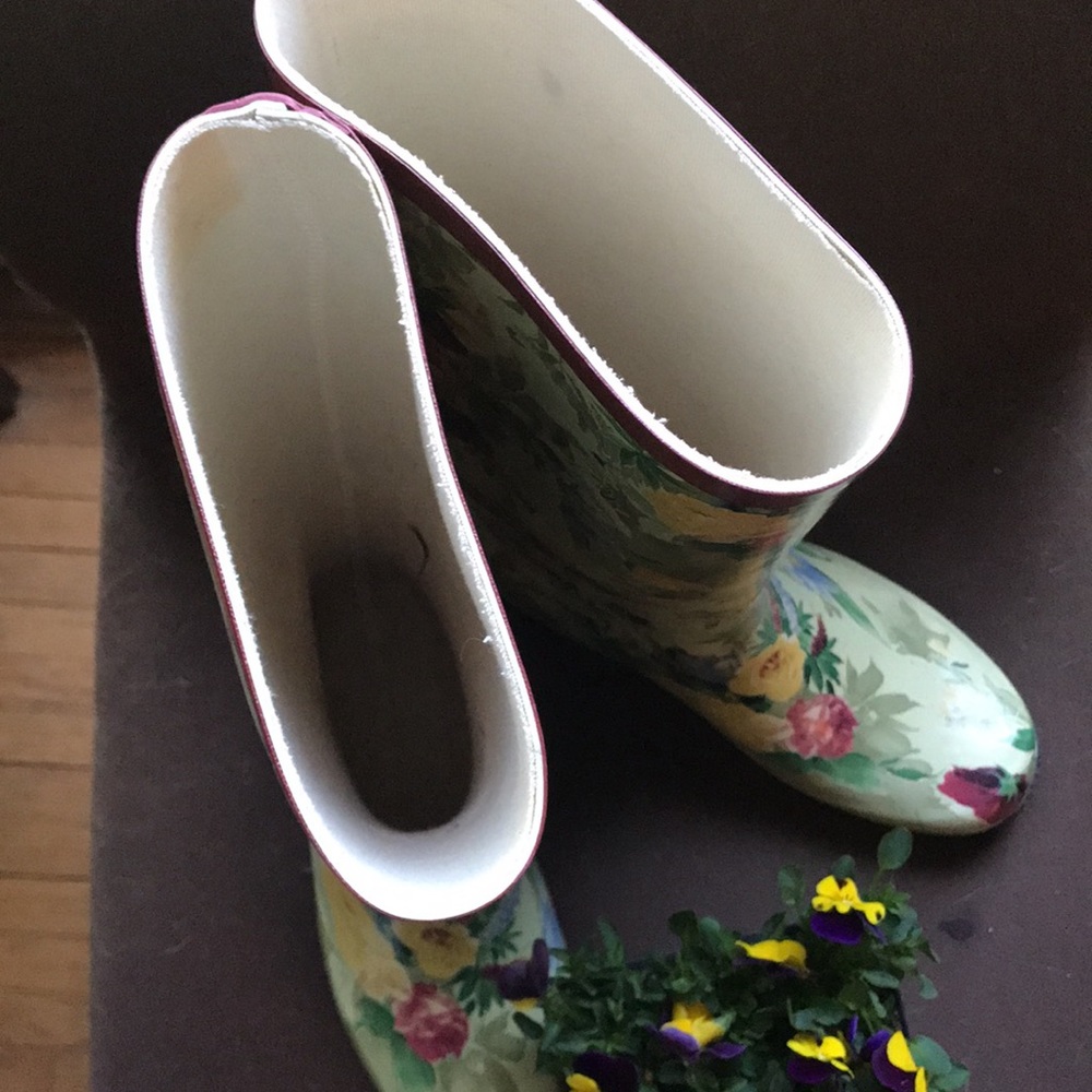 Rubber floral size 8 gardening\rain boots Cottage chic - Picture 4 of 11